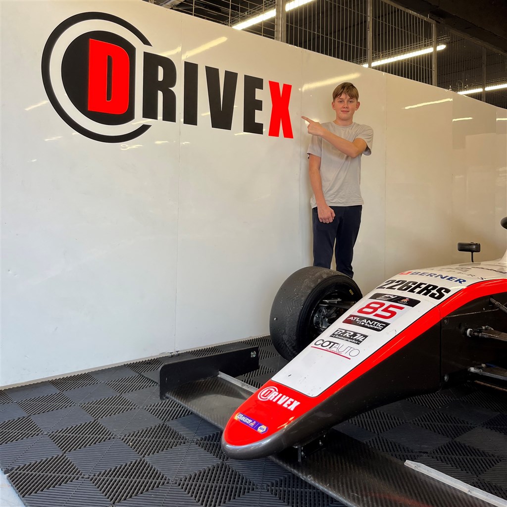 I den kommende weekend tager Mikkel Gaarde Pedersen hul på sin spanske sæson med teamet DriveX.
(Foto: Mikkel Gaarde Pedersen Presse)